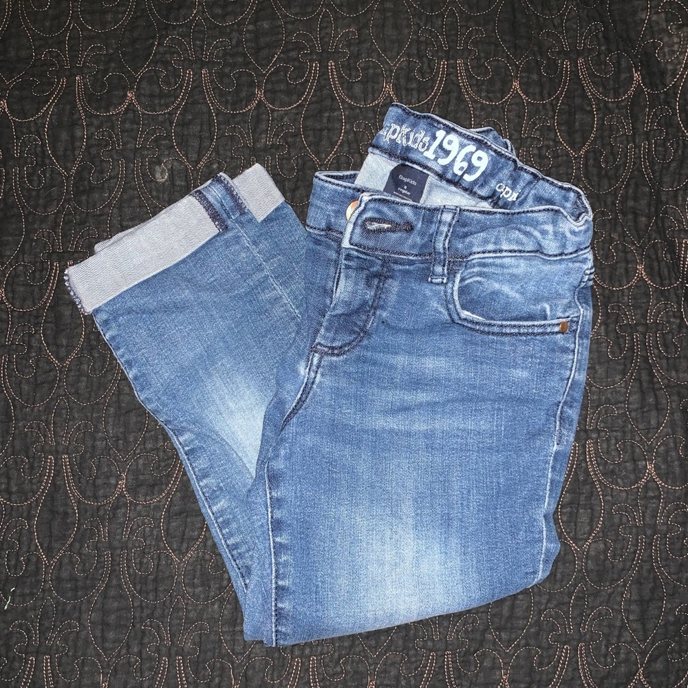 Gap Kids, size 8 girls stretch capris